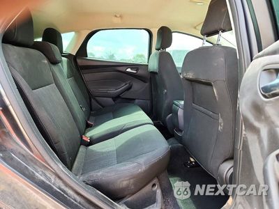 Zdjęcie 10 z 12 samochodu: 2018 FORD FOCUS SE VIN:1FADP3K25JL321700 - miniatura