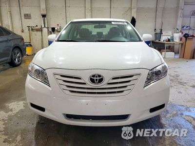 Piąte zdjęcie samochodu w środku: 2007 TOYOTA CAMRY LE VIN:4T1BE46KX7U724304 - miniatura