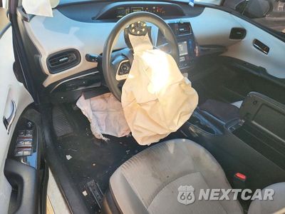 Zdjęcie 8 z 12 samochodu: 2017 TOYOTA PRIUS TWO ECO VIN:JTDKARFU0H3042036 - miniatura