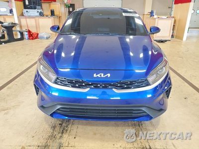 Piąte zdjęcie samochodu w środku: 2024 KIA FORTE LXS VIN:3KPF24AD0RE804431 - miniatura