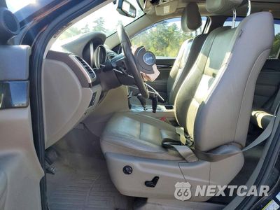 Zdjęcie 7 z 13 samochodu: 2012 JEEP GRAND CHEROKEE LAREDO VIN:1C4RJFAG5CC332439 - miniatura