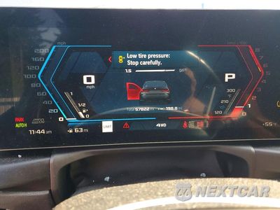 Zdjęcie 9 z 13 samochodu: 2023 BMW M3 COMPETITION VIN:WBS43AY06PFN96637 - miniatura