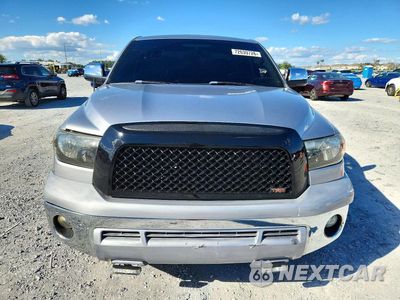 Piąte zdjęcie samochodu w środku: 2013 TOYOTA TUNDRA CREWMAX SR5 VIN:5TFEY5F15DX136925 - miniatura