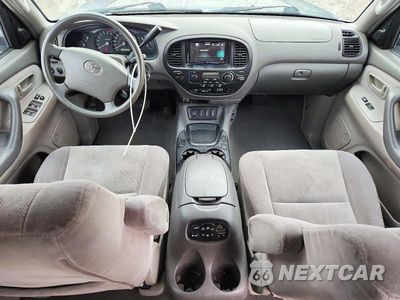 Zdjęcie 8 z 12 samochodu: 2007 TOYOTA SEQUOIA SR5 VIN:5TDBT44A67S291797 - miniatura