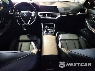 Zdjęcie 8 z 12 samochodu: 2021 BMW 330XI GT VIN:3MW5R7J08M8C04234 - miniatura