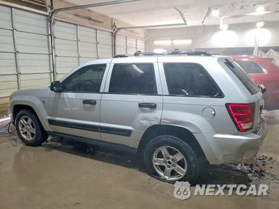 Drugie zdjęcie samochodu z przodu: 2005 JEEP GRAND CHEROKEE LAREDO VIN:1J4HR48N35C702605 - miniatura