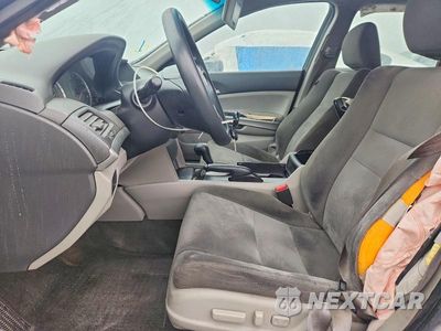 Zdjęcie 7 z 13 samochodu: 2010 HONDA ACCORD EX VIN:1HGCP2F74AA194313 - miniatura