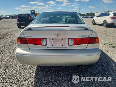 Zdjęcie 6 z 12 samochodu: 2001 TOYOTA CAMRY LE V6 VIN:4T1BF28K41U960727 - miniatura