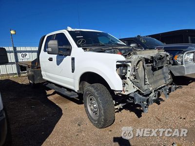 Czwarte zdjęcie samochodu z boku: 2019 FORD F250 SUPER DUTY VIN:1FT7X2B64KED54018 - miniatura