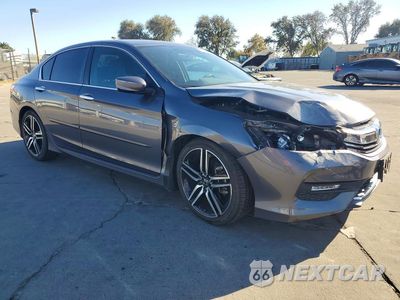Czwarte zdjęcie samochodu z boku: 2017 HONDA ACCORD SPORT SPECIAL EDITION VIN:1HGCR2F13HA045567 - miniatura