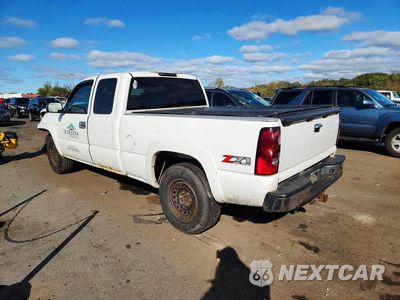 Drugie zdjęcie samochodu z przodu: 2005 CHEVROLET SILVERADO K1500 VIN:2GCEK19B651173575 - miniatura