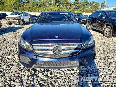 Piąte zdjęcie samochodu w środku: 2017 MERCEDES-BENZ E 300 VIN:WDDZF4JB5HA100913 - miniatura
