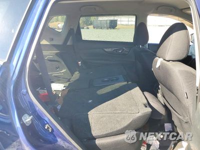 Zdjęcie 11 z 13 samochodu: 2018 NISSAN ROGUE SV VIN:5N1AT2MV2JC801697 - miniatura