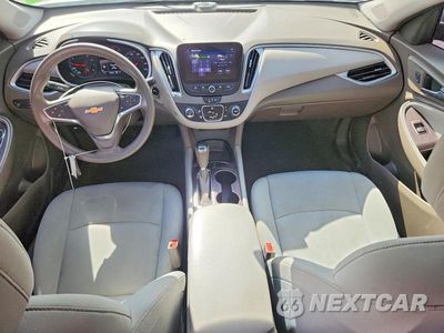 Zdjęcie 8 z 12 samochodu: 2020 CHEVROLET MALIBU LS VIN:1G1ZC5ST9LF117007 - miniatura