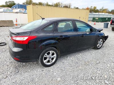 Trzecie zdjęcie samochodu z tyłu: 2013 FORD FOCUS SE VIN:1FADP3F24DL382213 - miniatura