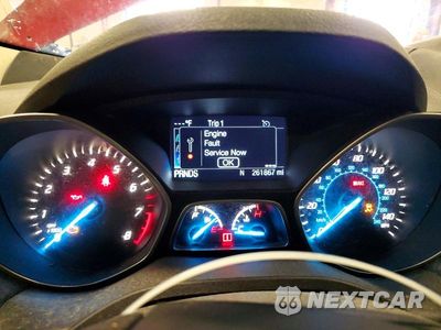 Zdjęcie 9 z 13 samochodu: 2016 FORD ESCAPE SE VIN:1FMCU9G92GUB22853 - miniatura