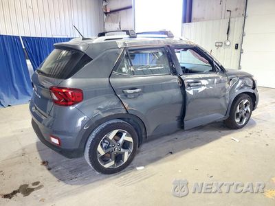 Trzecie zdjęcie samochodu z tyłu: 2025 HYUNDAI VENUE SEL VIN:KMHRC8A37SU372772 - miniatura