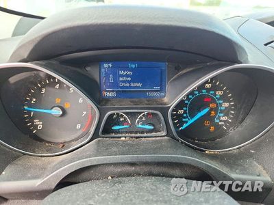 Zdjęcie 9 z 13 samochodu: 2014 FORD ESCAPE S VIN:1FMCU0F70EUC44460 - miniatura