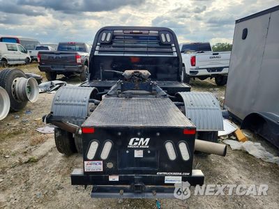 Zdjęcie 6 z 12 samochodu: 2022 CHEVROLET SILVERADO C3500 VIN:1GB4WREY7NF298879 - miniatura