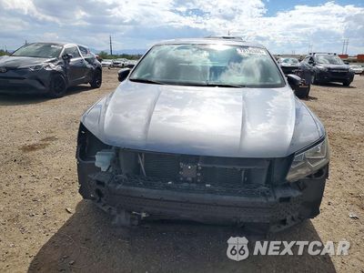 Piąte zdjęcie samochodu w środku: 2016 VOLKSWAGEN PASSAT SE VIN:1VWBT7A39GC068160 - miniatura