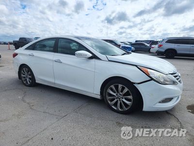 Czwarte zdjęcie samochodu z boku: 2012 HYUNDAI SONATA LIMITED 2.0T VIN:5NPEC4AB5CH385650 - miniatura