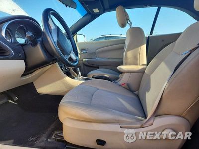 Zdjęcie 7 z 12 samochodu: 2013 CHRYSLER 200 TOURING VIN:1C3BCBEB5DN512016 - miniatura