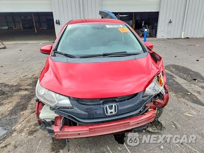 Piąte zdjęcie samochodu w środku: 2015 HONDA FIT LX VIN:3HGGK5H50FM734117 - miniatura