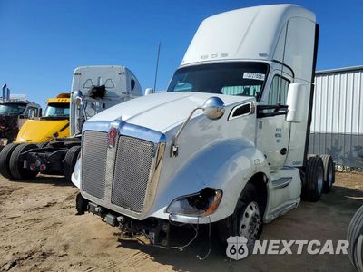 2018 KENWORTH T680 SEMI TRUCK 1XKYD49X4JJ190884 - główne zdjęcie licytacji z USA - miniatura