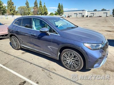 Czwarte zdjęcie samochodu z boku: 2024 MERCEDES-BENZ EQE SUV 500 4MATIC VIN:4JGGM2CB6RA049458 - miniatura