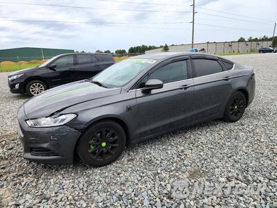 2015 FORD FUSION S 3FA6P0G72FR117621 - główne zdjęcie licytacji z USA - miniatura