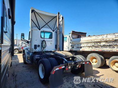 Drugie zdjęcie samochodu z przodu: 2018 PETERBILT 579 SEMI TRUCK VIN:1XPBA48X2JD478217 - miniatura