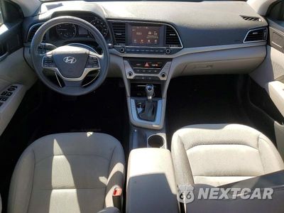 Zdjęcie 8 z 12 samochodu: 2017 HYUNDAI ELANTRA SE VIN:5NPD84LF0HH148567 - miniatura