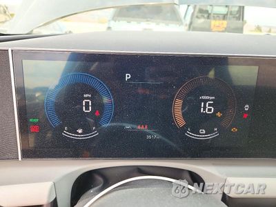 Zdjęcie 9 z 14 samochodu: 2025 HYUNDAI TUCSON BLUE VIN:KM8JBDD16SU375522 - miniatura