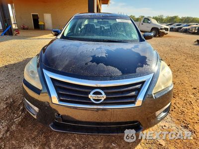 Piąte zdjęcie samochodu w środku: 2015 NISSAN ALTIMA 2.5 S VIN:1N4AL3AP1FN915918 - miniatura