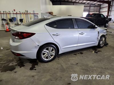 Trzecie zdjęcie samochodu z tyłu: 2019 HYUNDAI ELANTRA VALUE EDITION VIN:KMHD84LF0KU759062 - miniatura