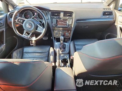 Zdjęcie 8 z 13 samochodu: 2015 VOLKSWAGEN GTI VIN:3VW4T7AU5FM042265 - miniatura