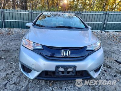 Piąte zdjęcie samochodu w środku: 2015 HONDA FIT LX VIN:3HGGK5H53FM716355 - miniatura