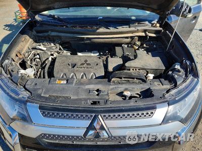 Zdjęcie 12 z 13 samochodu: 2020 MITSUBISHI OUTLANDER SE VIN:JA4AZ3A33LJ001107 - miniatura