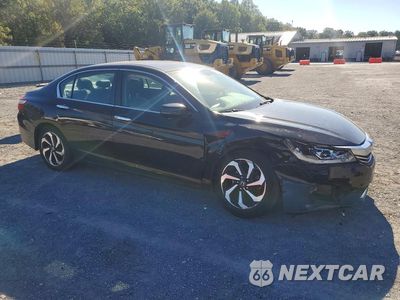 Czwarte zdjęcie samochodu z boku: 2017 HONDA ACCORD EXL VIN:1HGCR2F89HA024039 - miniatura