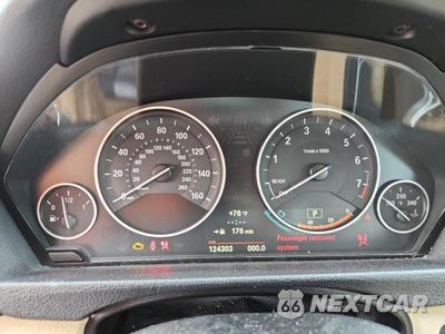 Zdjęcie 9 z 12 samochodu: 2013 BMW 328 I VIN:WBA3A5C54DF600275 - miniatura