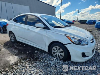 Czwarte zdjęcie samochodu z boku: 2016 HYUNDAI ACCENT SE VIN:KMHCT4AEXGU994399 - miniatura