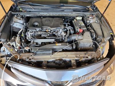 Zdjęcie 11 z 12 samochodu: 2018 TOYOTA CAMRY LE VIN:4T1B11HK0JU101627 - miniatura