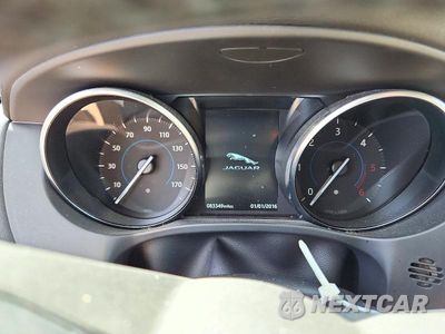 Zdjęcie 9 z 13 samochodu: 2019 JAGUAR F-PACE PREMIUM VIN:SADCJ2FN4KA395519 - miniatura
