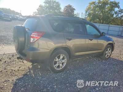 Trzecie zdjęcie samochodu z tyłu: 2012 TOYOTA RAV 4 VIN:JTMBK4DV6C5106816 - miniatura
