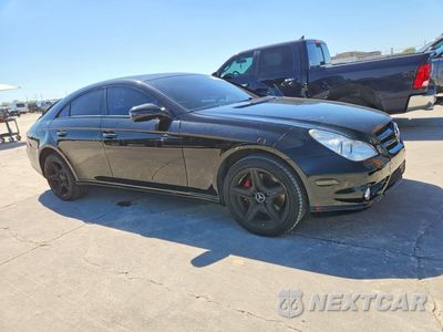 Czwarte zdjęcie samochodu z boku: 2009 MERCEDES-BENZ CLS-CLASS CLS550 VIN:WDDDJ72X59A148014 - miniatura