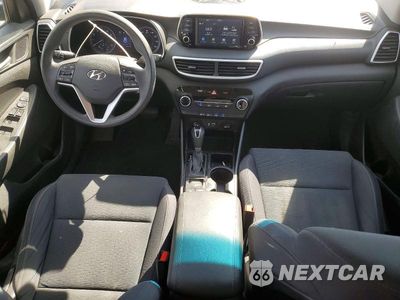 Zdjęcie 8 z 13 samochodu: 2019 HYUNDAI TUCSON SE VIN:KM8J23A41KU963644 - miniatura