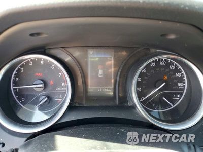 Zdjęcie 9 z 12 samochodu: 2020 TOYOTA CAMRY LE VIN:4T1C11AK4LU332516 - miniatura