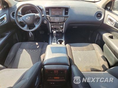Zdjęcie 8 z 13 samochodu: 2019 NISSAN PATHFINDER SV VIN:5N1DR2MN6KC594342 - miniatura