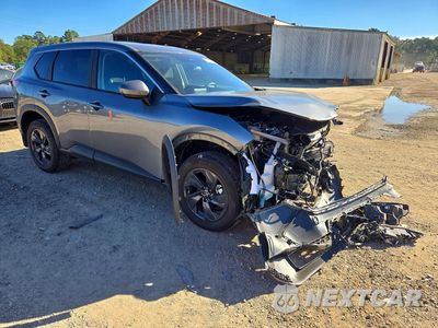 Czwarte zdjęcie samochodu z boku: 2026 NISSAN ROGUE SV VIN:5N1BT3BAXTC821872 - miniatura