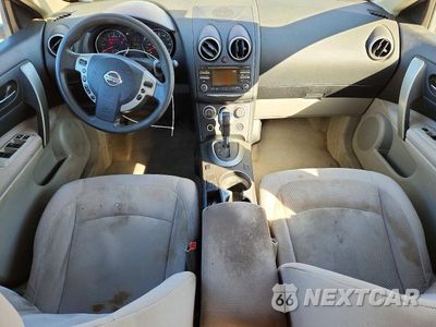 Zdjęcie 8 z 12 samochodu: 2015 NISSAN ROGUE SELECT S VIN:JN8AS5MT0FW653857 - miniatura